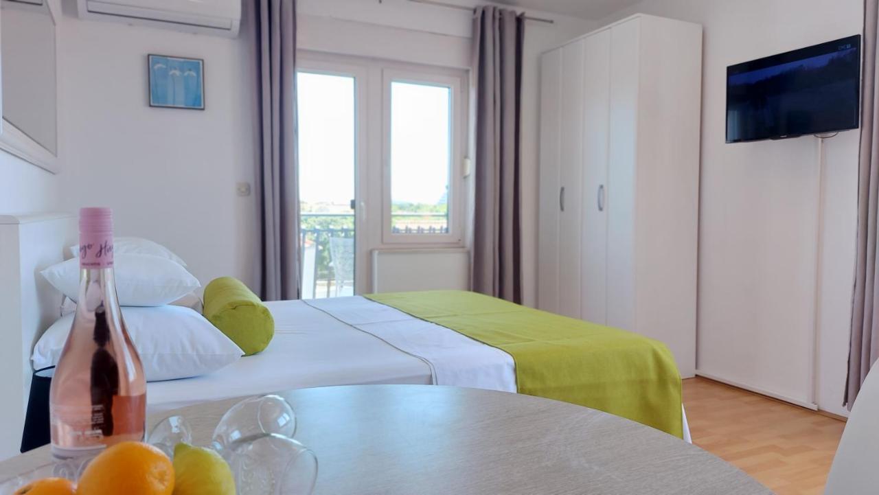 Sea Side Apartments Vodice Ngoại thất bức ảnh
