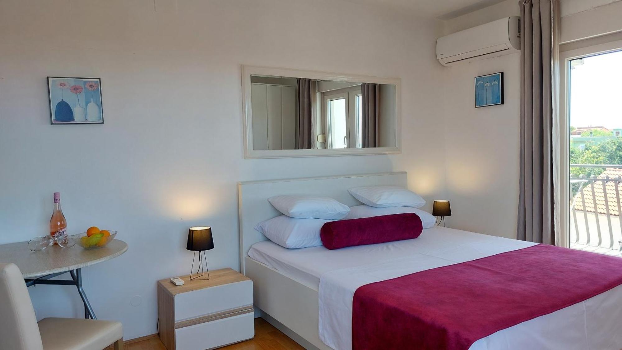 Sea Side Apartments Vodice Ngoại thất bức ảnh