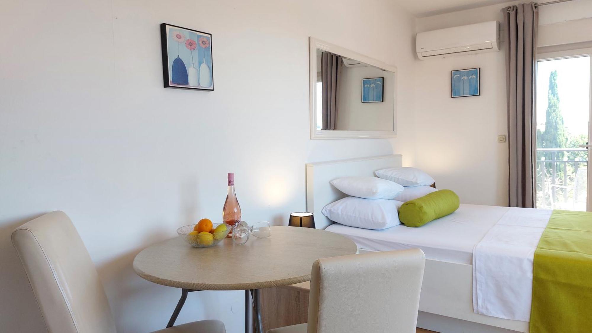 Sea Side Apartments Vodice Ngoại thất bức ảnh